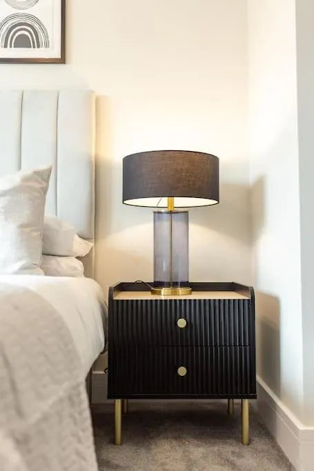 Elegant City Centre Apartment 2 Bedroom With Free Parking Κάρντιφ