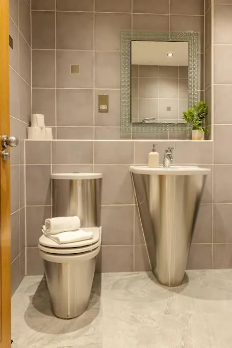 Elegant City Centre Apartment 2 Bedroom With Free Parking Κάρντιφ Ηνωμένο Βασίλειο