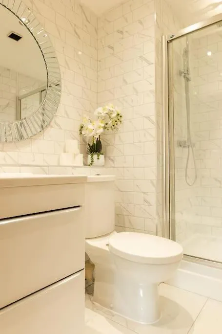 Elegant City Centre Apartment 2 Bedroom With Free Parking Cardiff 0*,  United Kingdom